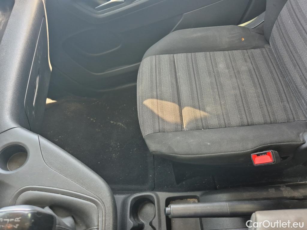  Opel  Combo OPEL  Life / 2018 / 5P / monovolumen compacto 1.5 TD 56kW (75CV) Selective L #16