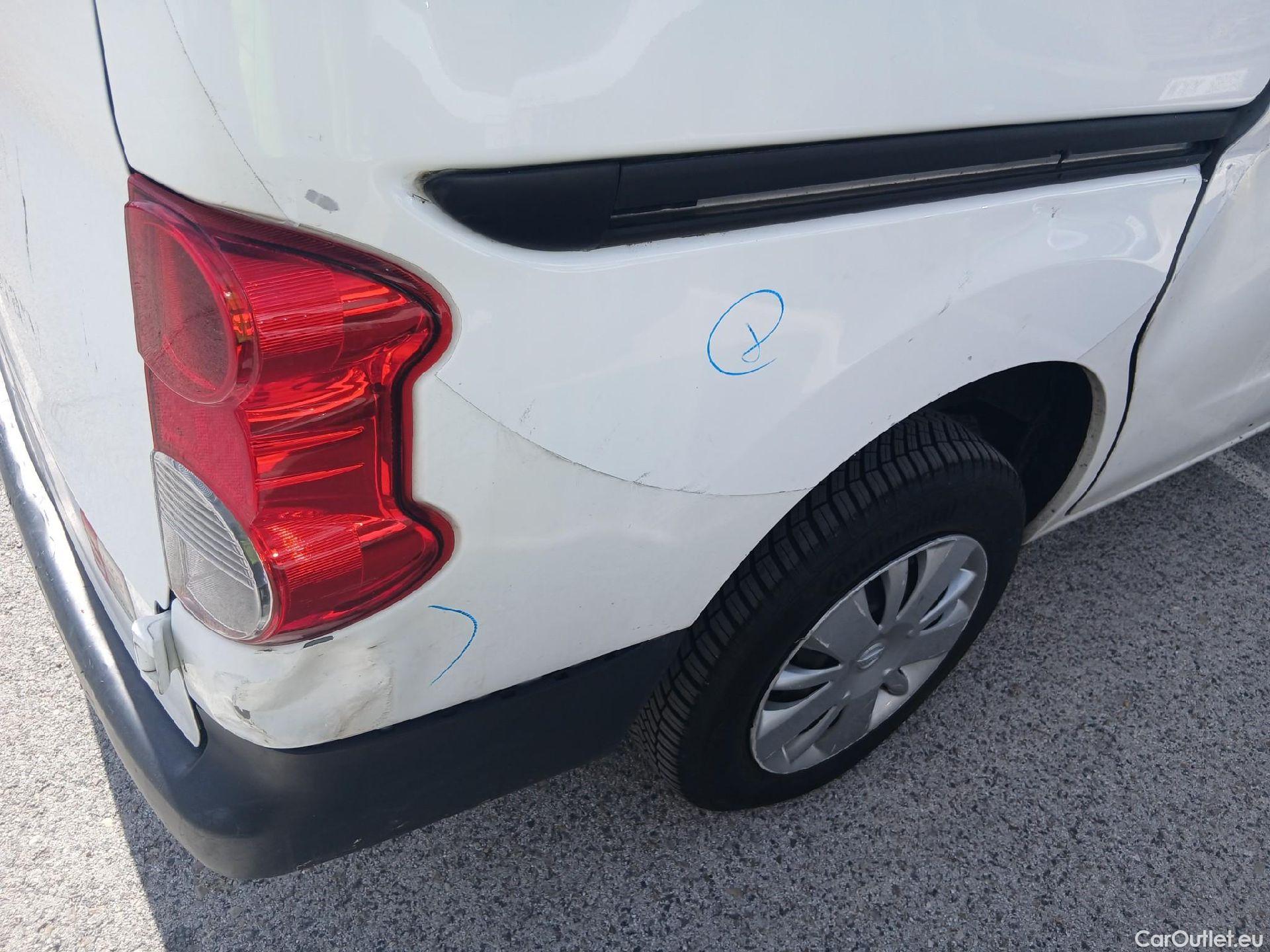  Nissan  NV200 NISSAN  VU 5p 1G furgón 1.5dCi 66kW (90CV) COMFORT #54