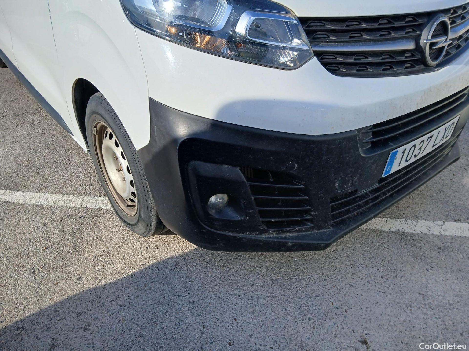  Opel  Vivaro OPEL  / 2019 / 4P / furgón 1.5 Diésel 74kW (100CV) M Std Express (AC2) #24