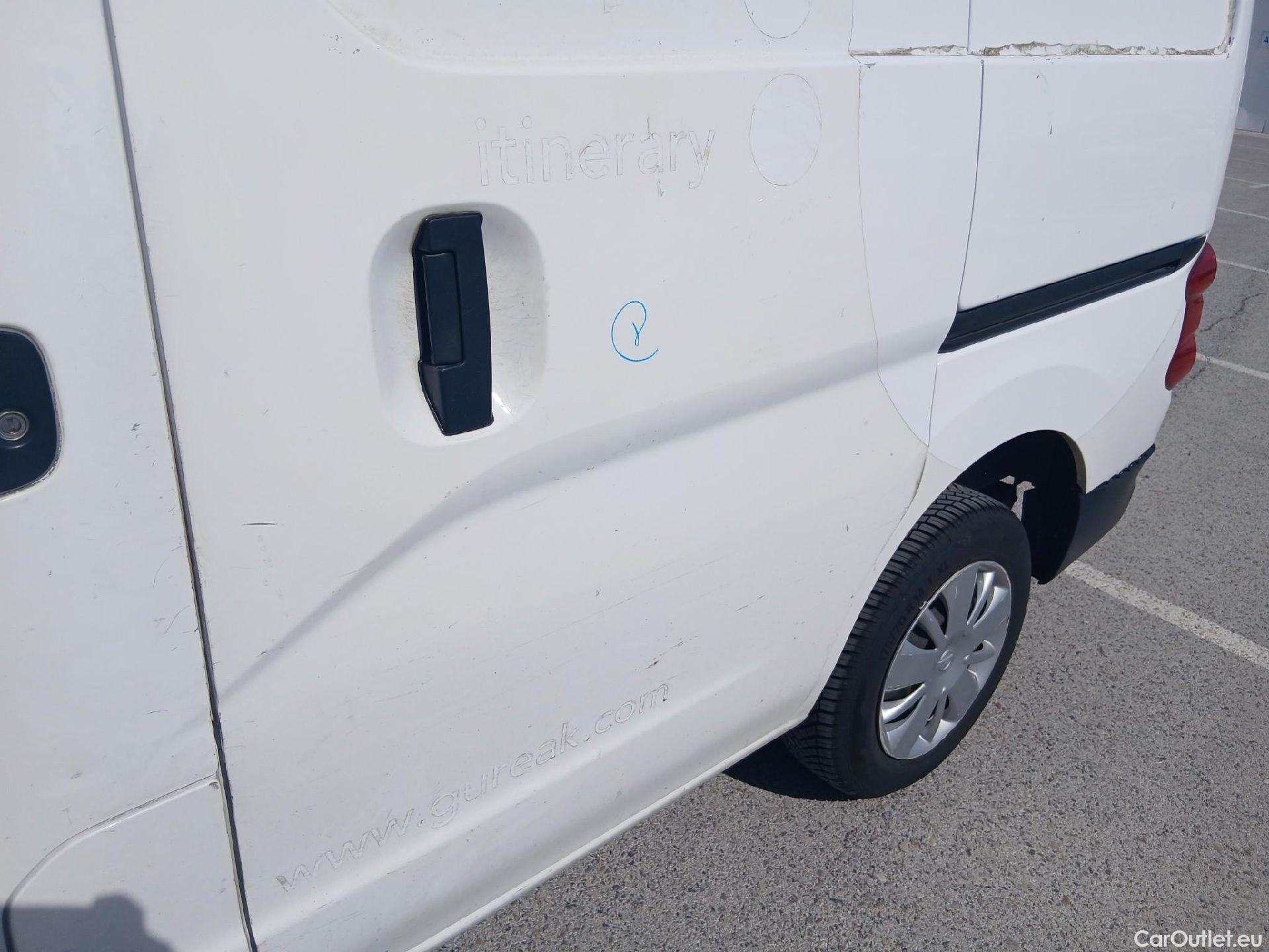  Nissan  NV200 NISSAN  VU 5p 1G furgón 1.5dCi 66kW (90CV) COMFORT #38