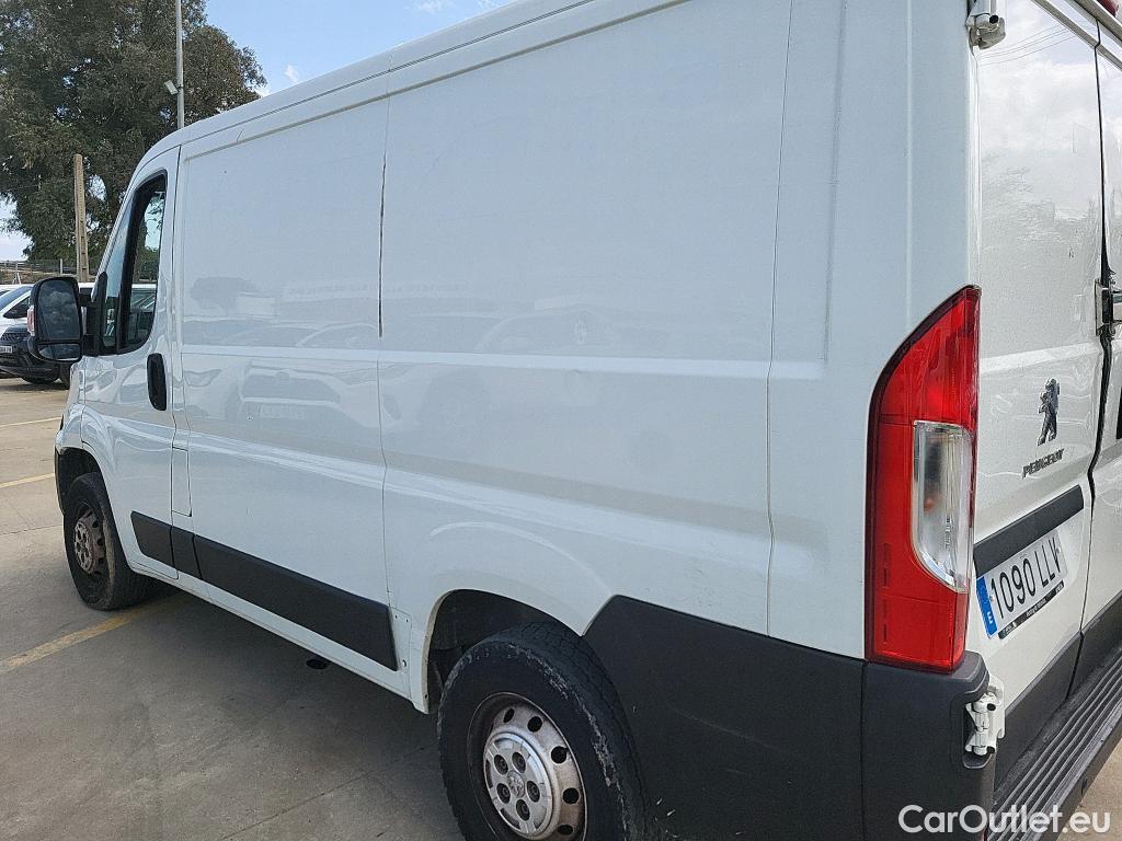  Peugeot  Boxer PEUGEOT  / 2014 / 4P / furgón Pack 330 L1 H1 BHDI 88kW(120CV) S&S 6 V. #18