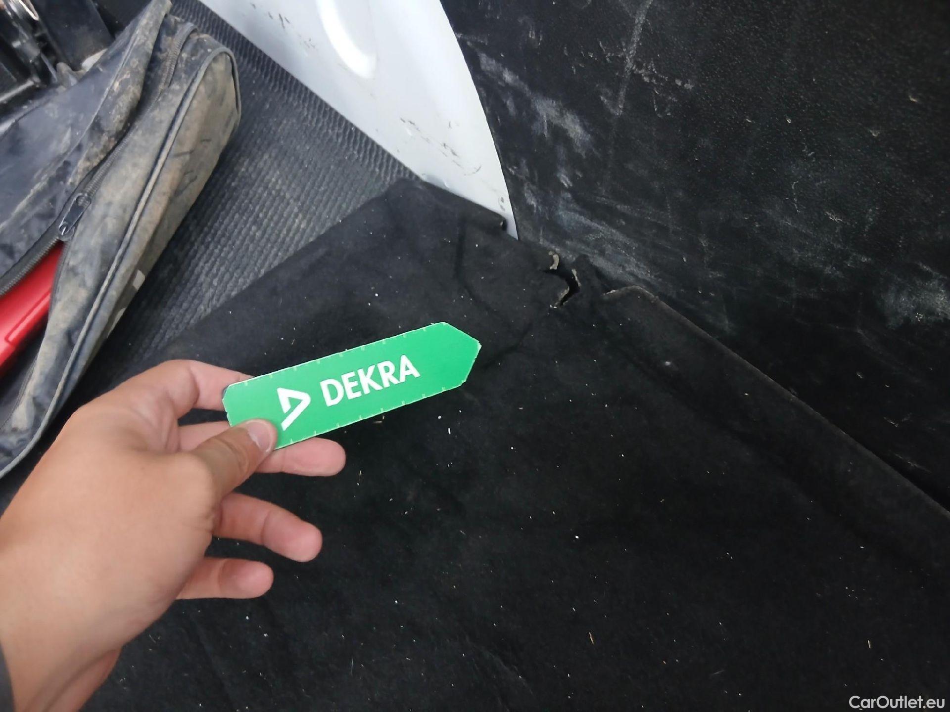  Nissan  NV300 NISSAN  / 2021 / 4P / monovolumen Combi 9 2.0dCi 81kW L1H1 1T Comfort #22