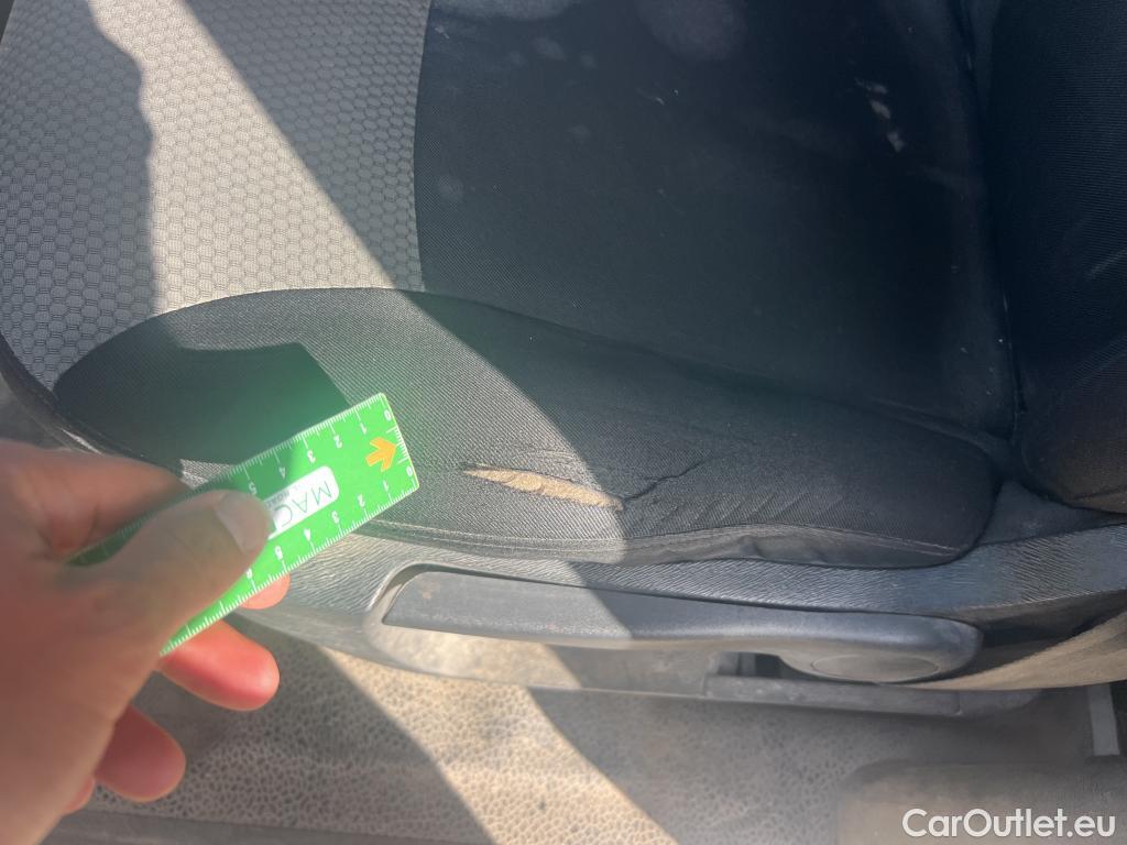  Nissan  NV200 NISSAN NV250 / 2019 / 4P / furgón 2pl 1.5dCi 70 kW (95CV) L2H1 ÓPTIMA #29