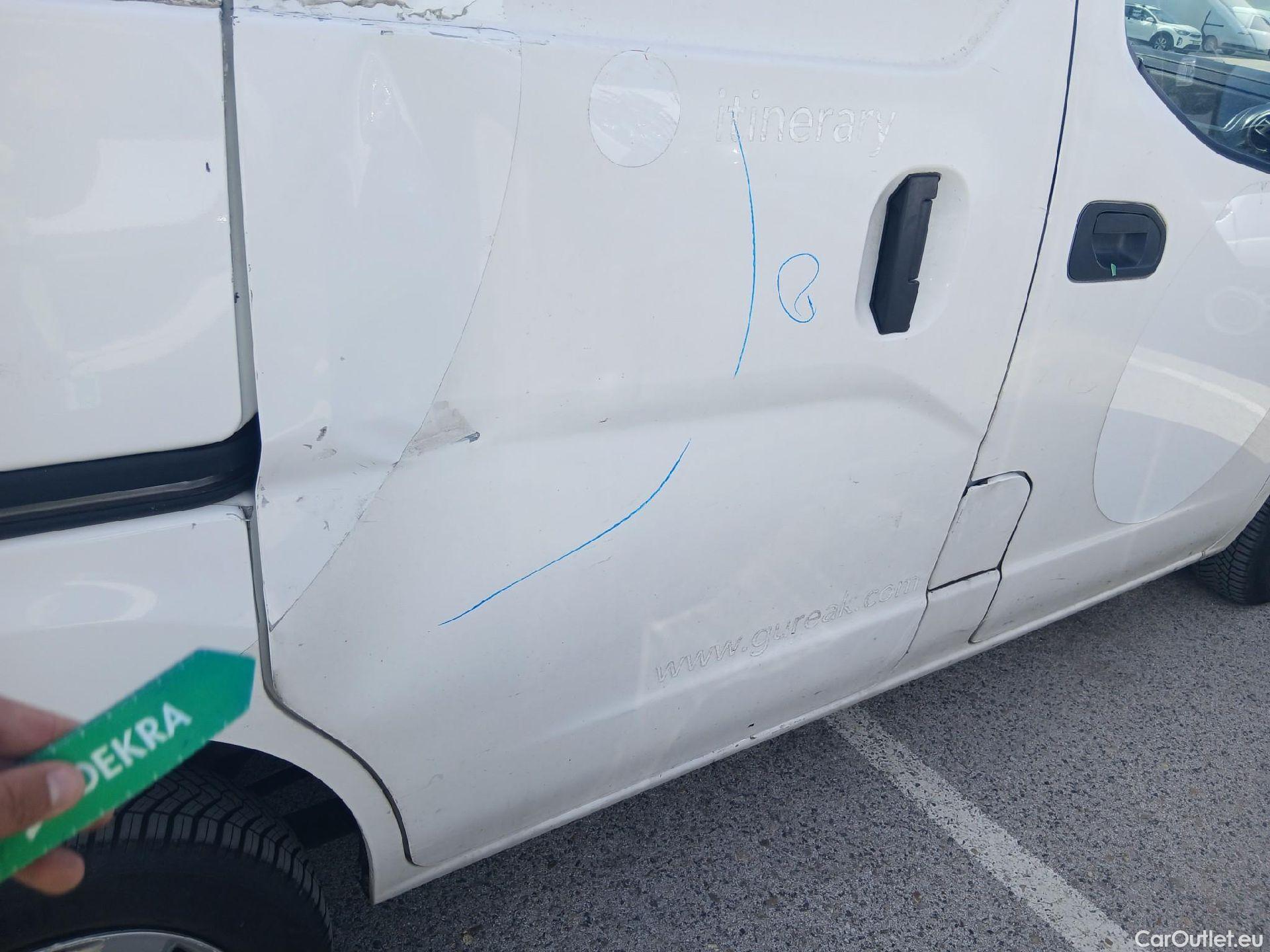  Nissan  NV200 NISSAN  VU 5p 1G furgón 1.5dCi 66kW (90CV) COMFORT #57