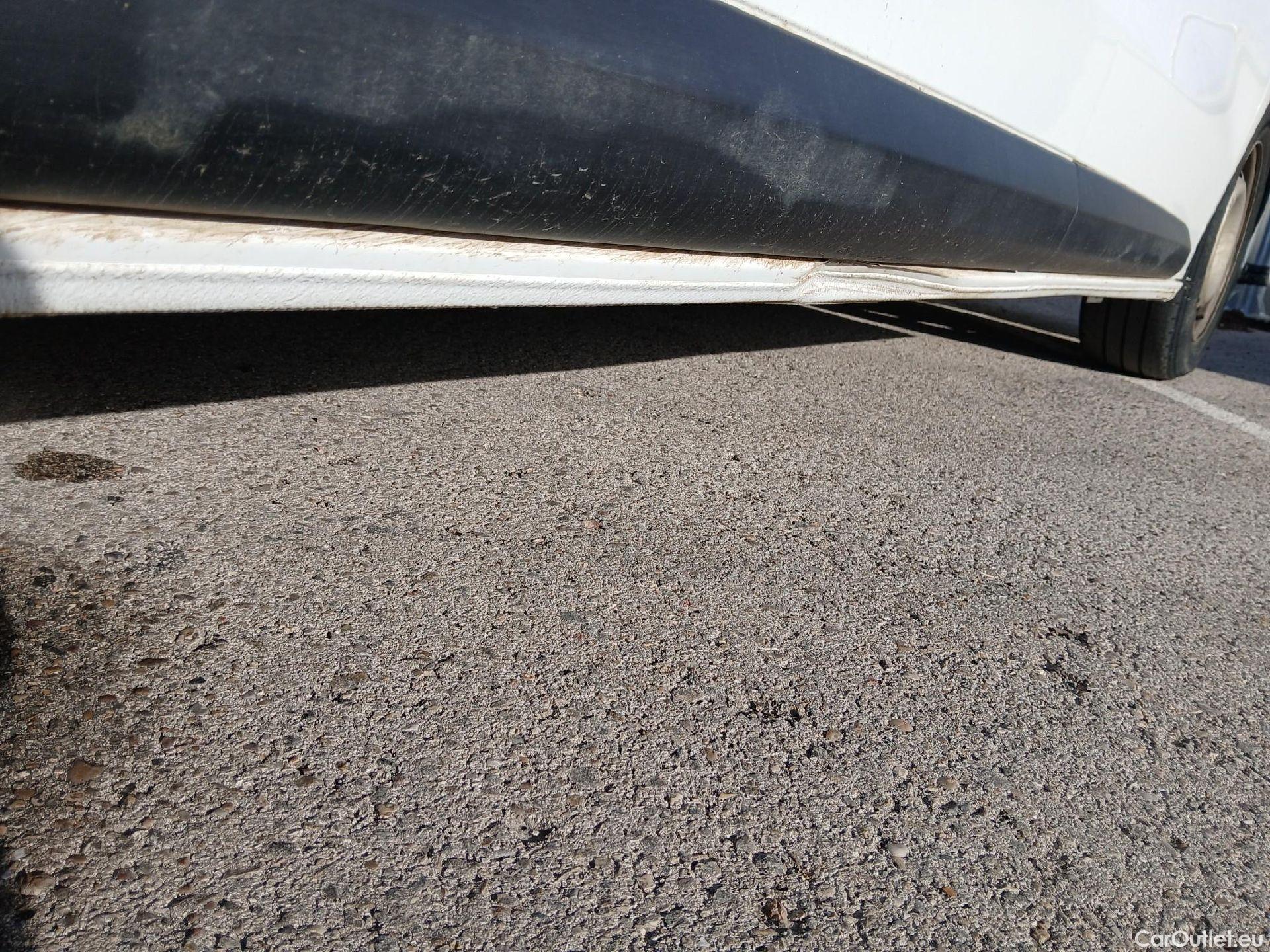  Opel  Vivaro OPEL  / 2019 / 4P / furgón 1.5 Diésel 74kW (100CV) M Std Express (AC2) #46