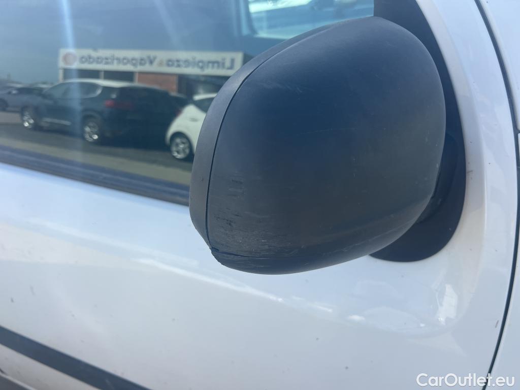  Nissan  NV200 NISSAN NV250 / 2019 / 4P / furgón 2pl 1.5dCi 70 kW (95CV) L2H1 ÓPTIMA #57