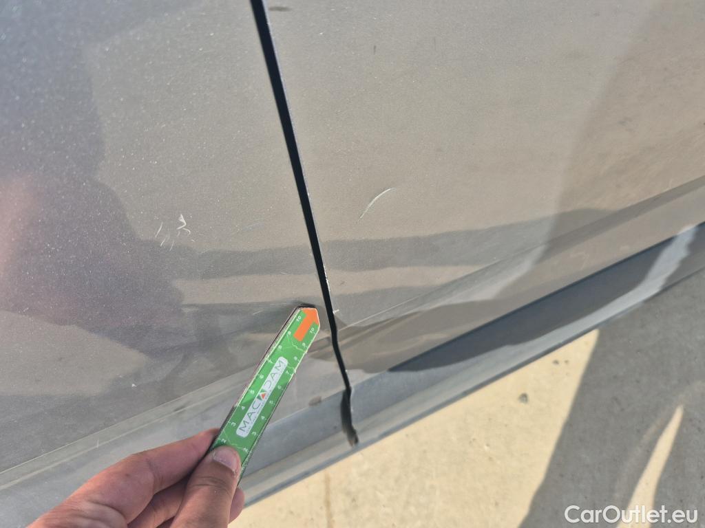  Peugeot  RIFTER PEUGEOT  / 2018 / 5P / monovolumen compacto Active Nav+ Long BlueHDi 73kW #30