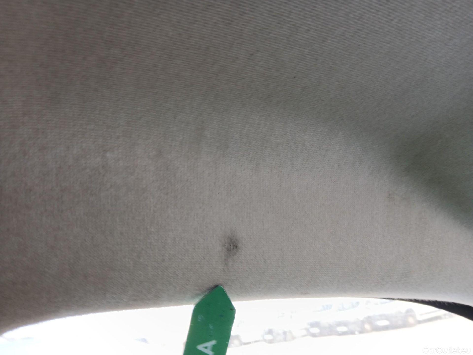  Opel  Vivaro OPEL  / 2019 / 4P / furgón 1.5 Diésel 74kW (100CV) M Std Express (AC2) #4