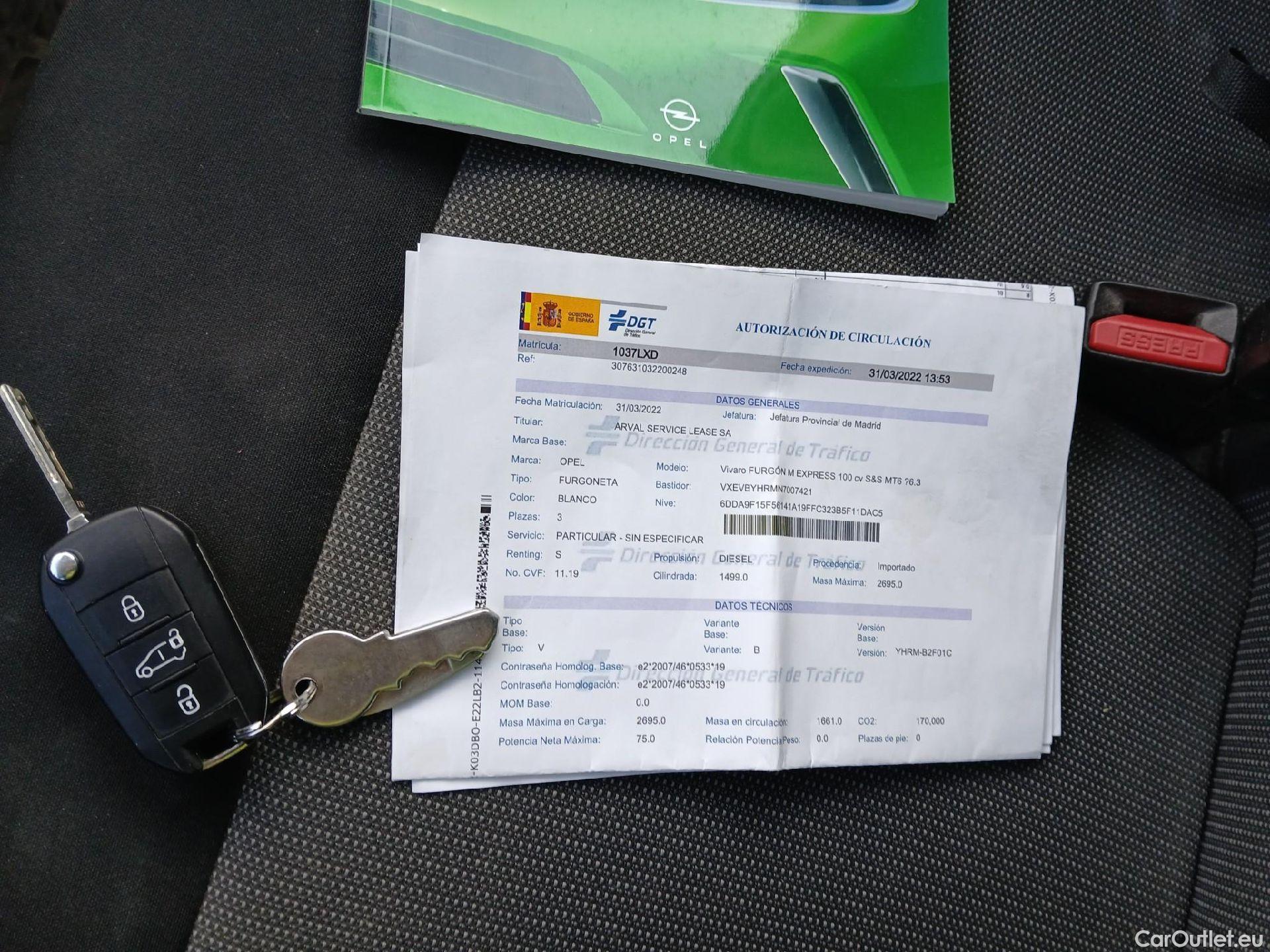 Opel  Vivaro OPEL  / 2019 / 4P / furgón 1.5 Diésel 74kW (100CV) M Std Express (AC2) #2
