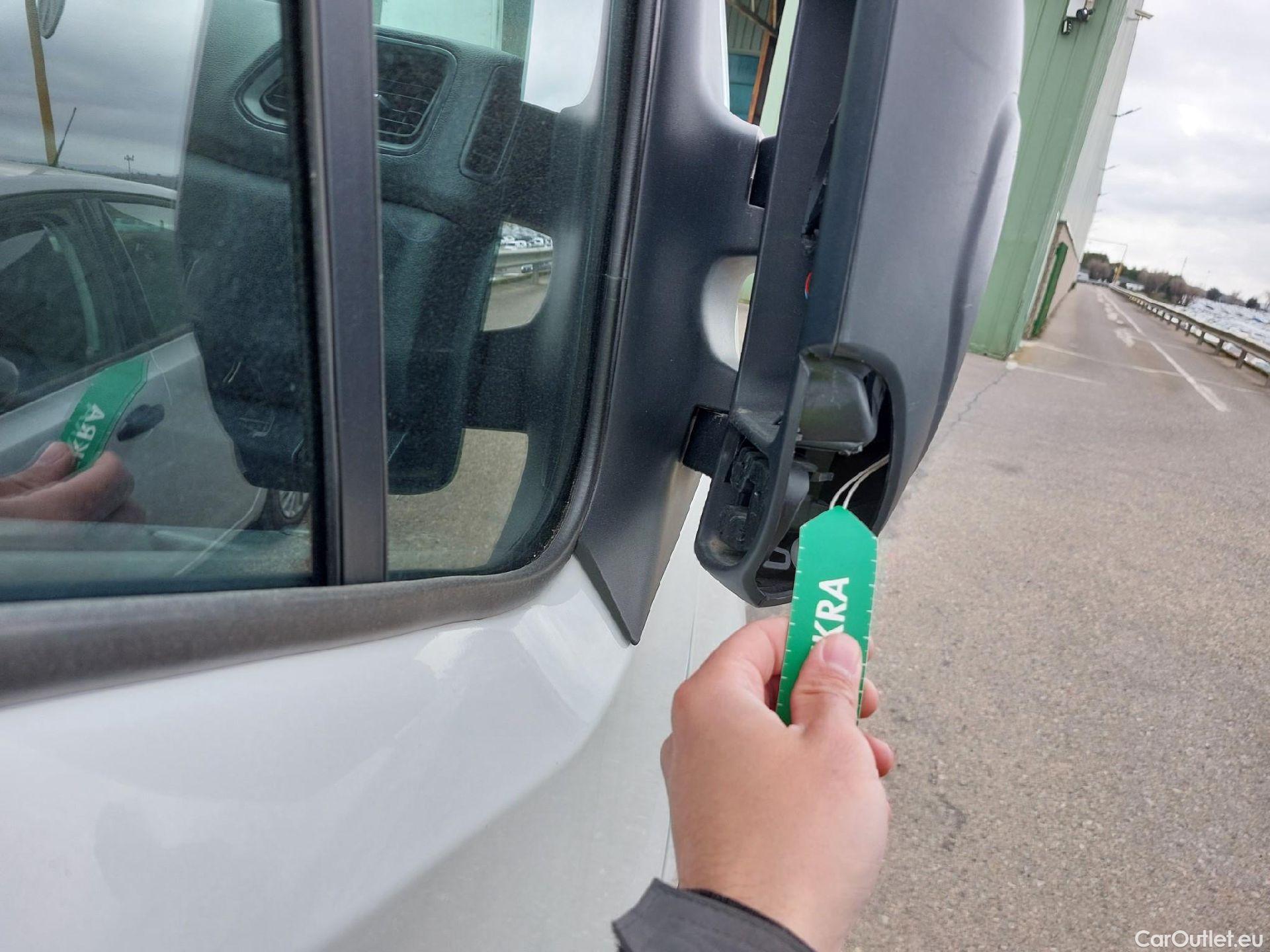  Opel  Movano OPEL  / 2019 / 4P / furgón 2.3 CDTI 99kW (135CV) L2 H2 F 3.5t (AC) #28