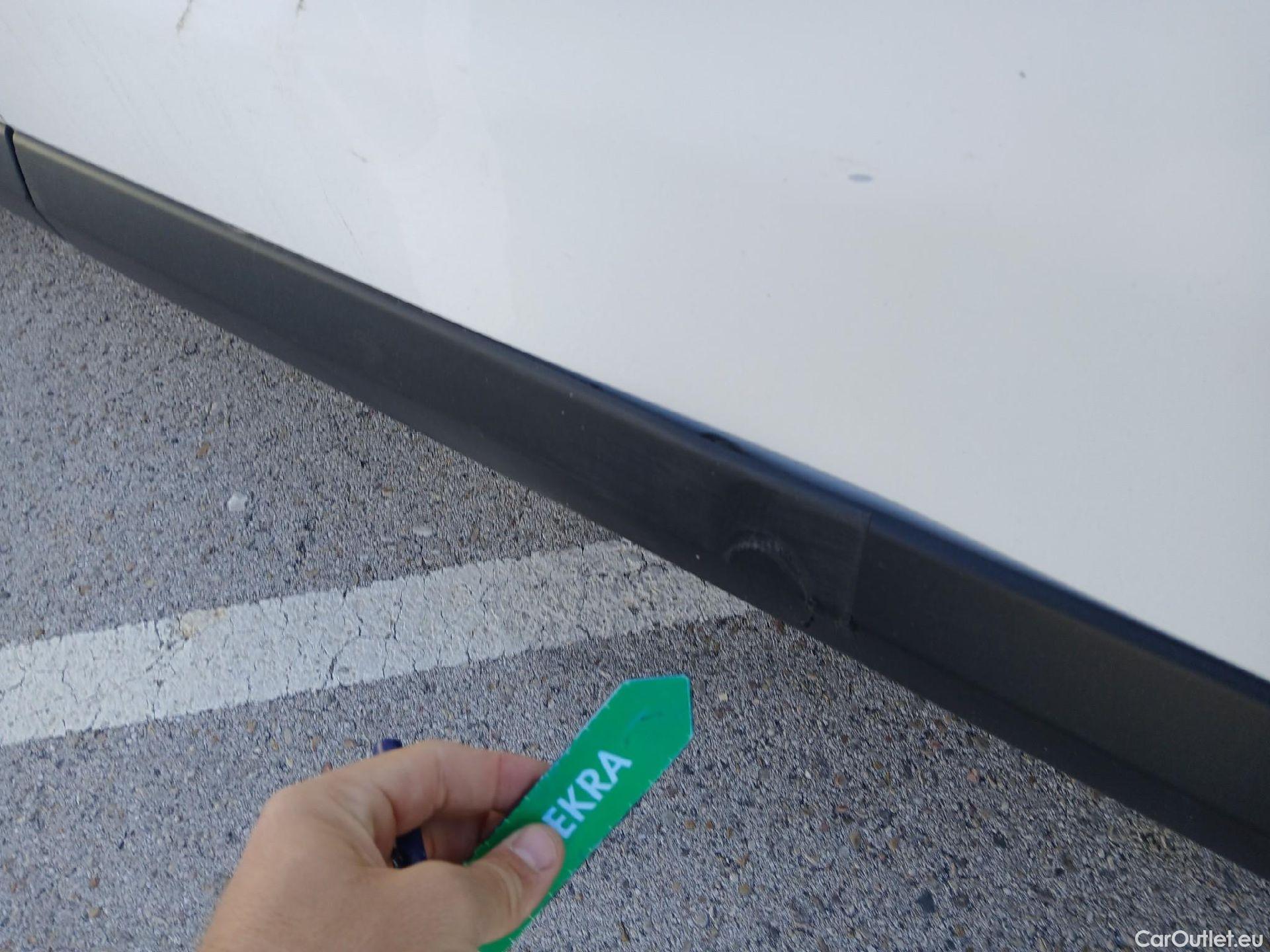  Opel  Vivaro OPEL  / 2019 / 4P / furgón 1.5 Diésel 74kW (100CV) M Std Express (AC2) #32