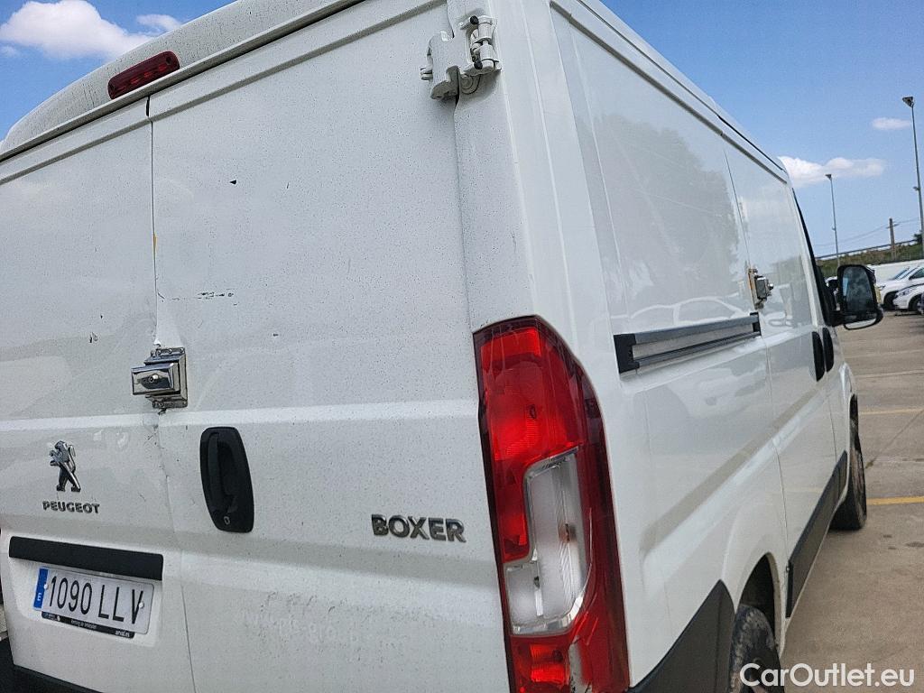  Peugeot  Boxer PEUGEOT  / 2014 / 4P / furgón Pack 330 L1 H1 BHDI 88kW(120CV) S&S 6 V. #19
