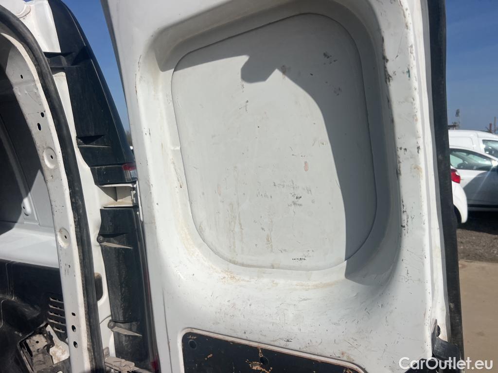  Nissan  NV200 NISSAN NV250 / 2019 / 4P / furgón 2pl 1.5dCi 70 kW (95CV) L2H1 ÓPTIMA #15