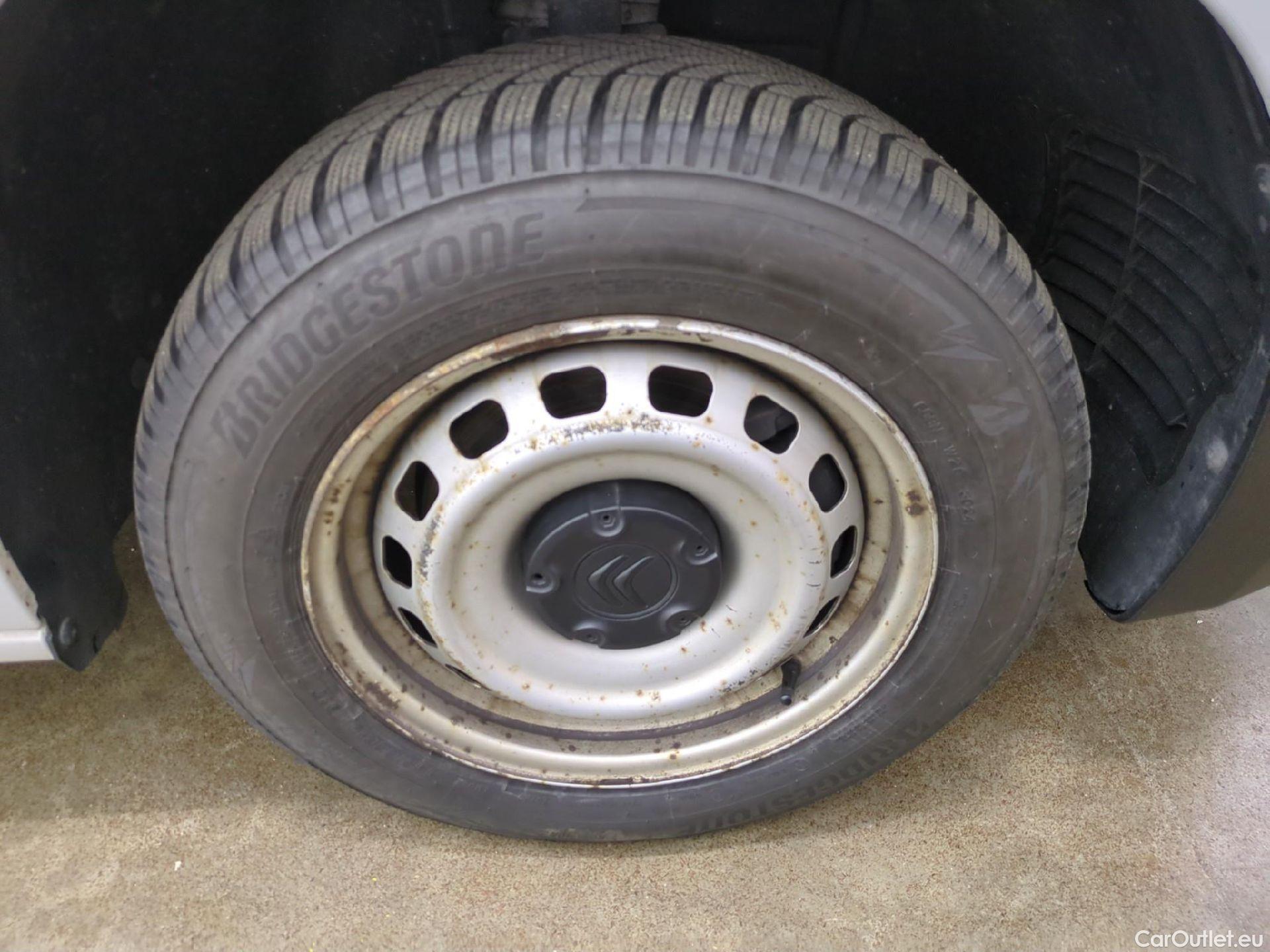  Citroen  Berlingo  Fourgon Driver M 650 1.5 BlueHDi 100CV BVM6 E6d #7