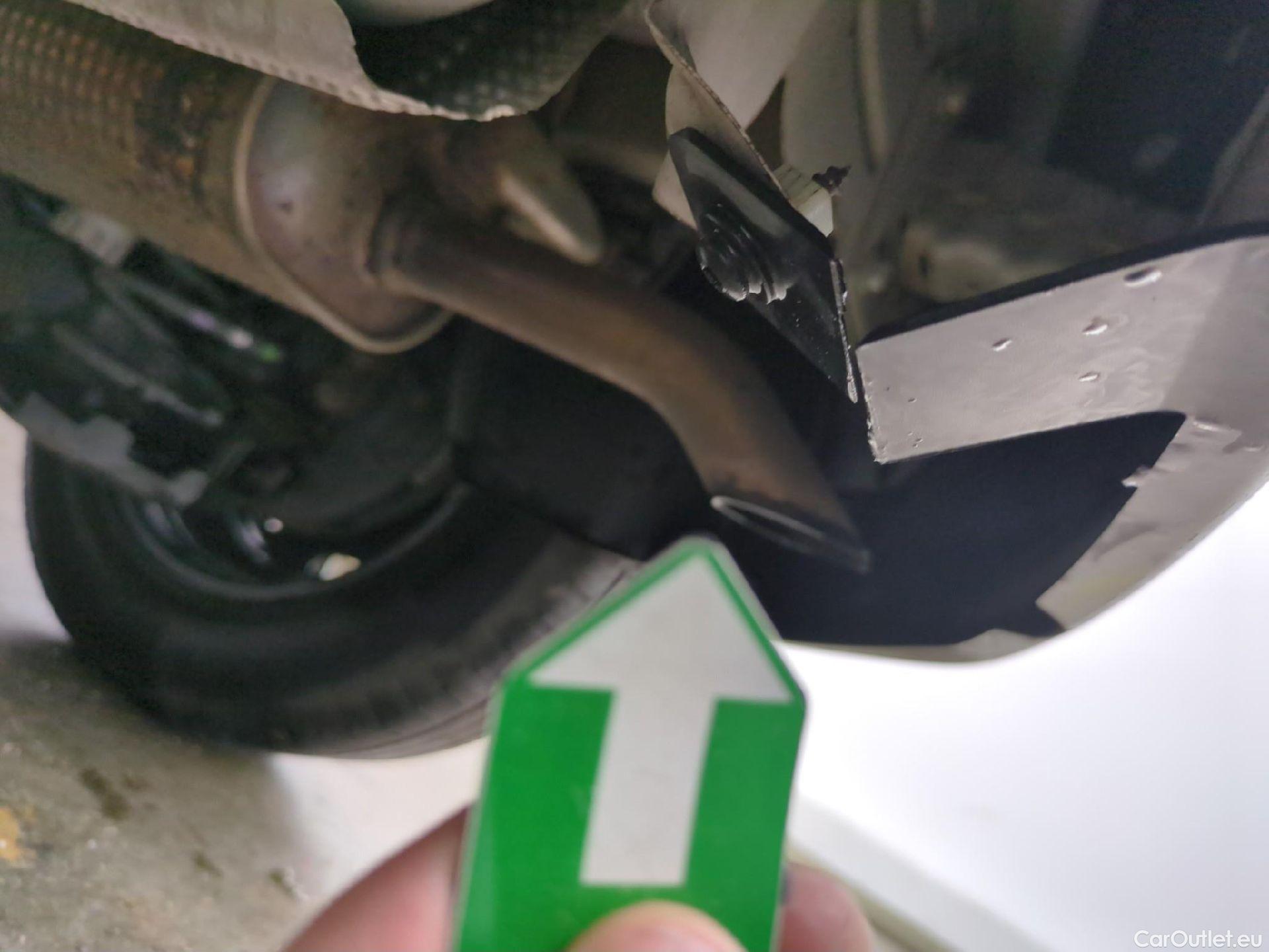  Citroen  C3  Société Feel 1.2 PureTech 80CV BVM5 E6d #31