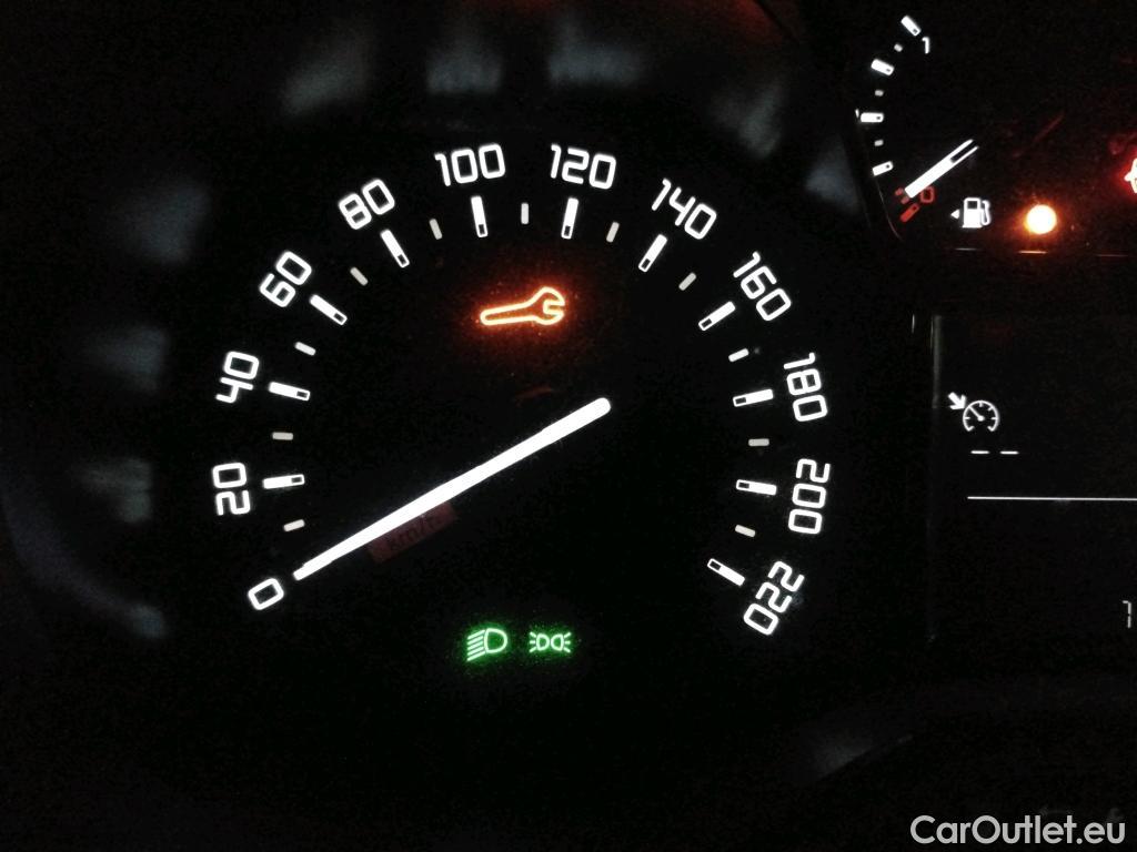  Citroen  Berlingo  Fourgon Club M 1000 1.5 BlueHDi 130CV BVA8 E6dT #69