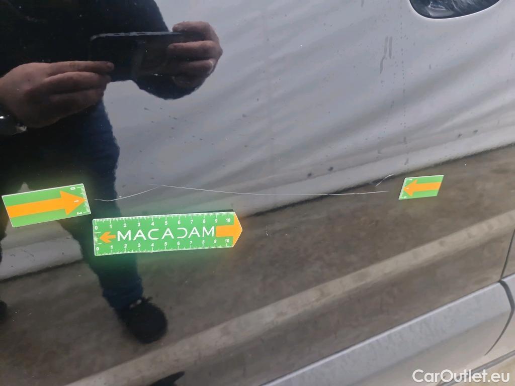  Citroen  Berlingo  Fourgon Club M 1000 1.5 BlueHDi 130CV BVA8 E6dT #37