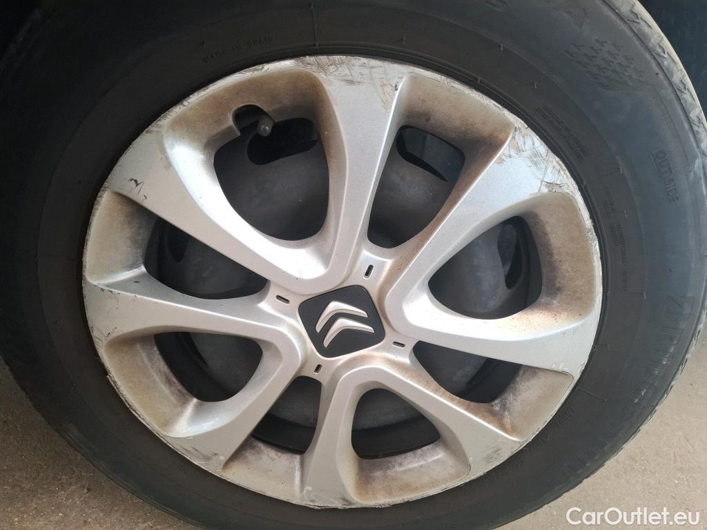  Citroen  C3  Société Feel 1.5 BlueHDI 100CV BVM6 E6dT #82