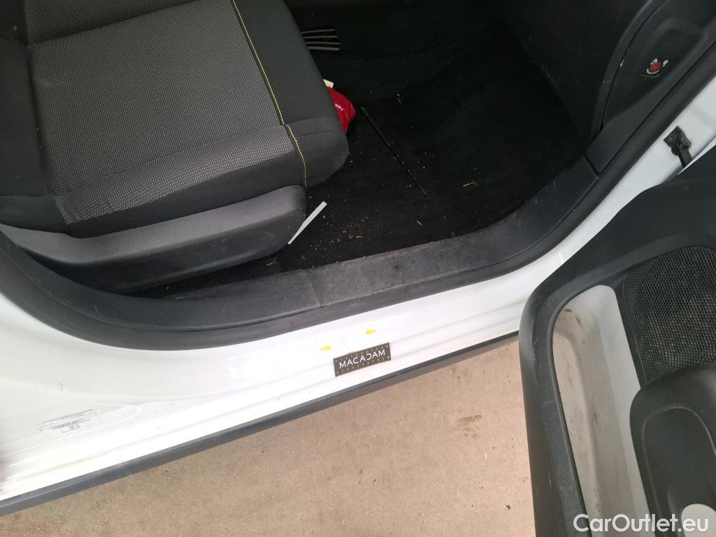  Citroen  C3  Société Feel 1.5 BlueHDI 100CV BVM5 E6dT #38