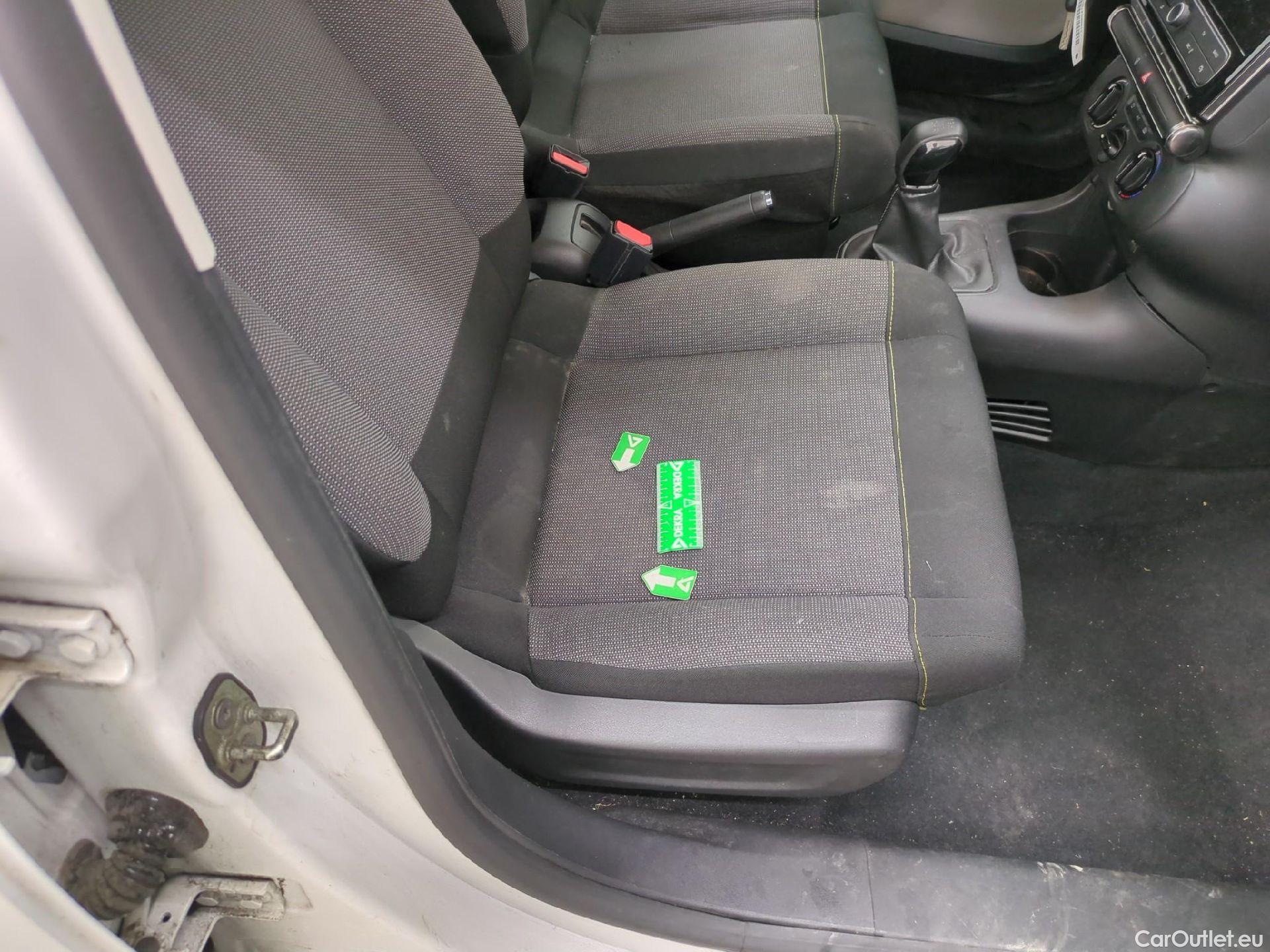  Citroen  C3  Société Feel 1.2 PureTech 80CV BVM5 E6d #3