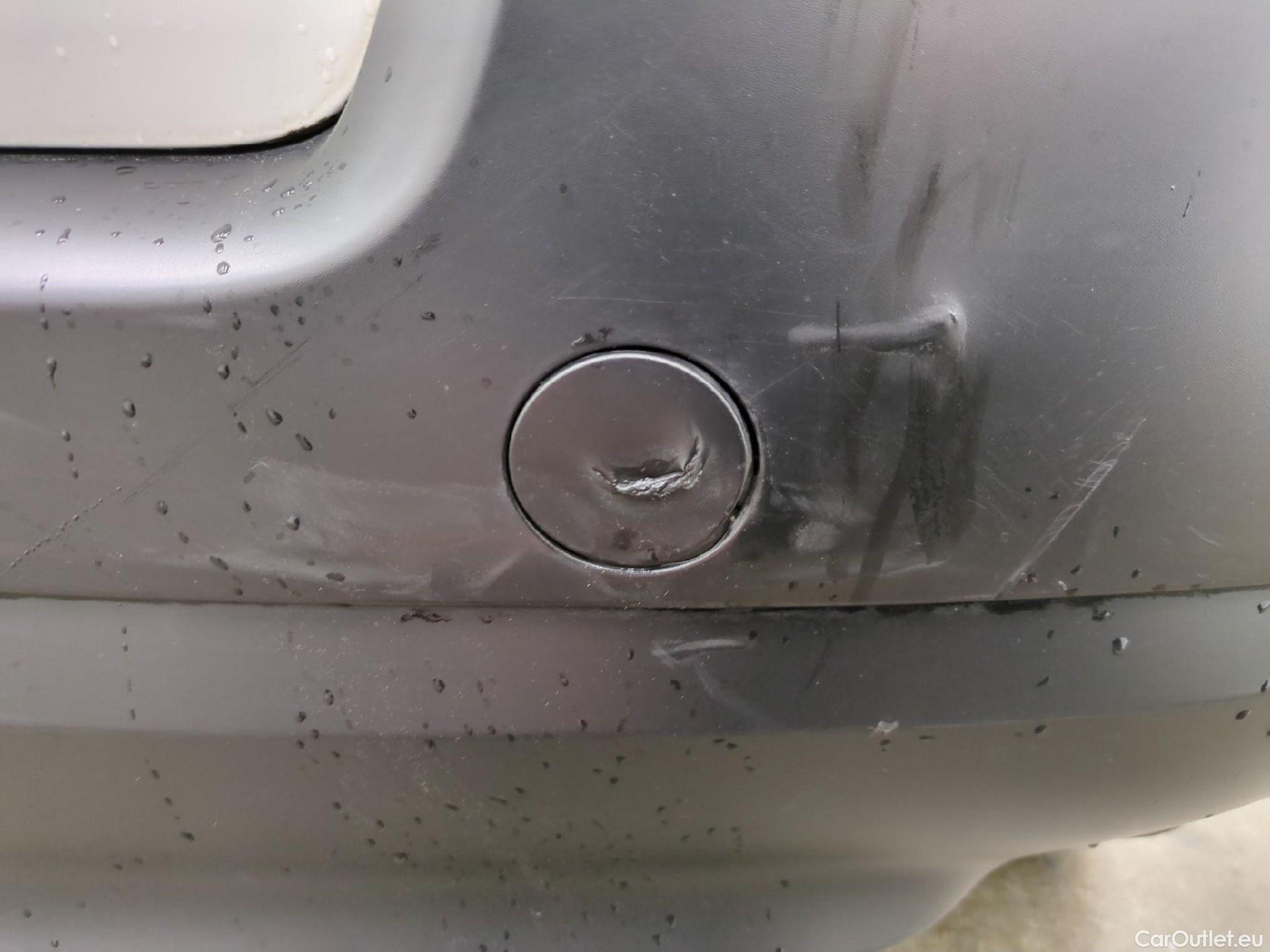  Citroen  C3  Société Feel 1.2 PureTech 80CV BVM5 E6d #35