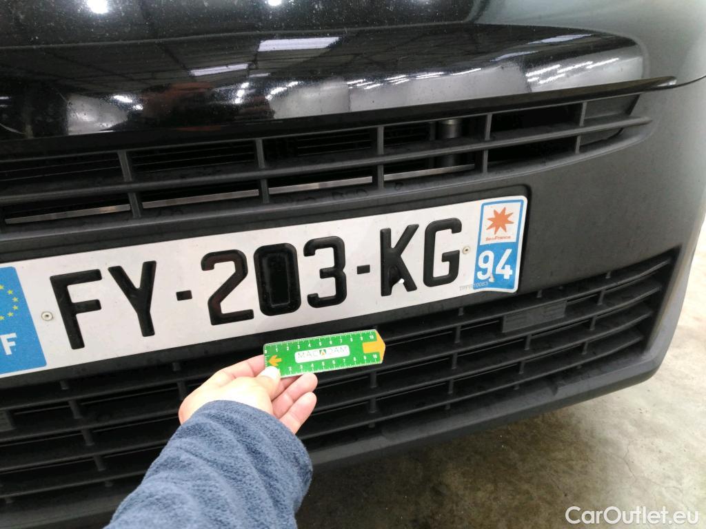  Citroen  Berlingo  Fourgon Club M 1000 1.5 BlueHDi 130CV BVA8 E6dT #36