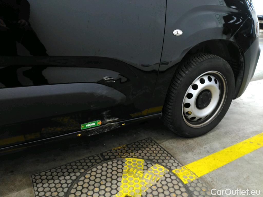  Citroen  Berlingo  Fourgon Club M 1000 1.5 BlueHDi 130CV BVA8 E6dT #14