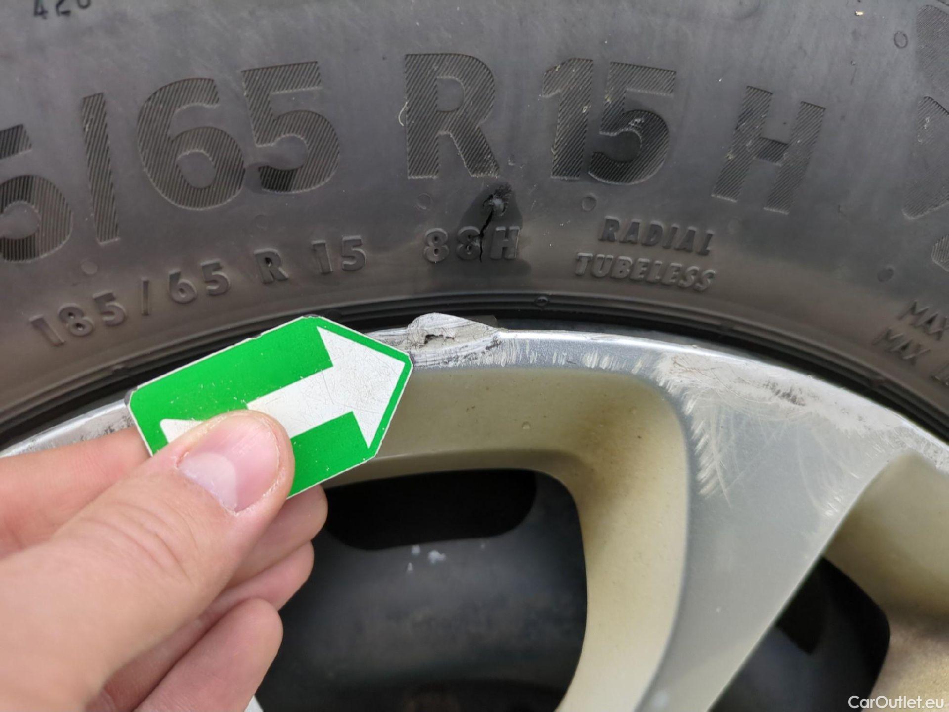  Citroen  C3  Société Feel 1.2 PureTech 80CV BVM5 E6d #19