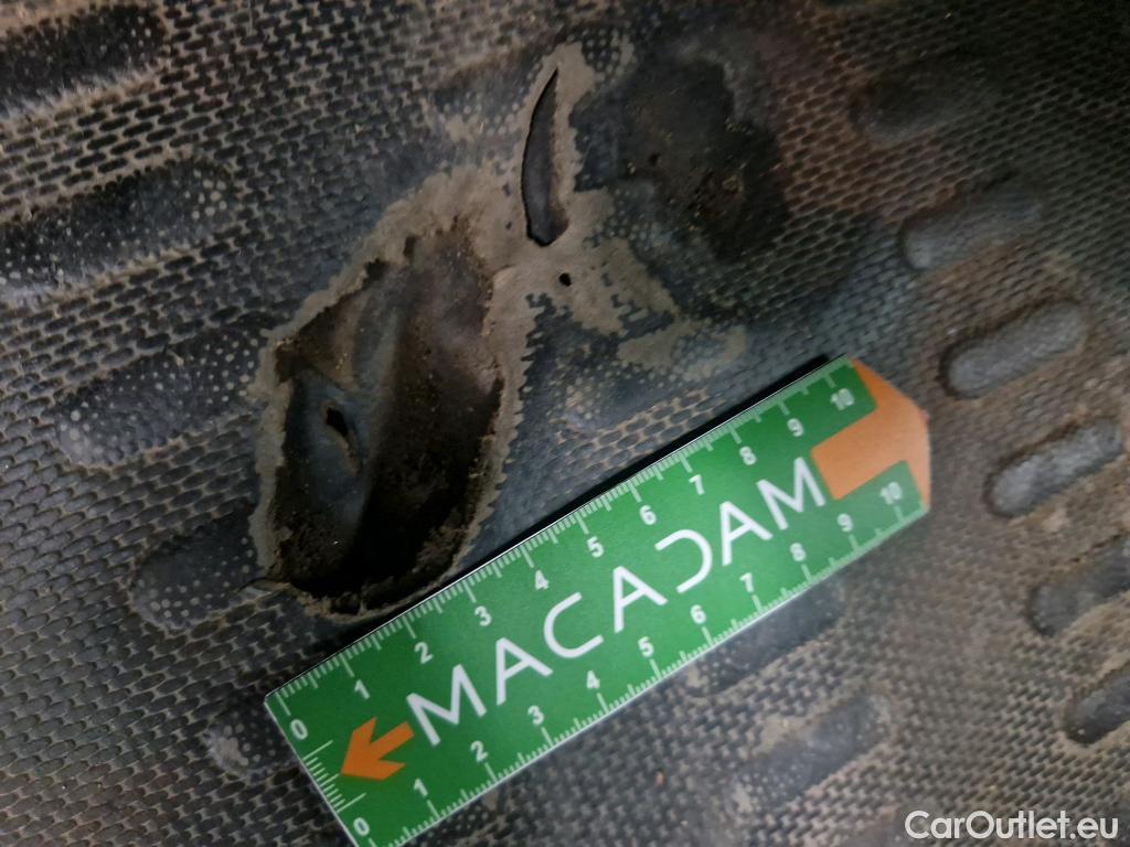  Citroen  Berlingo  Fourgon Club M 1000 1.5 BlueHDi 130CV BVA8 E6dT #90