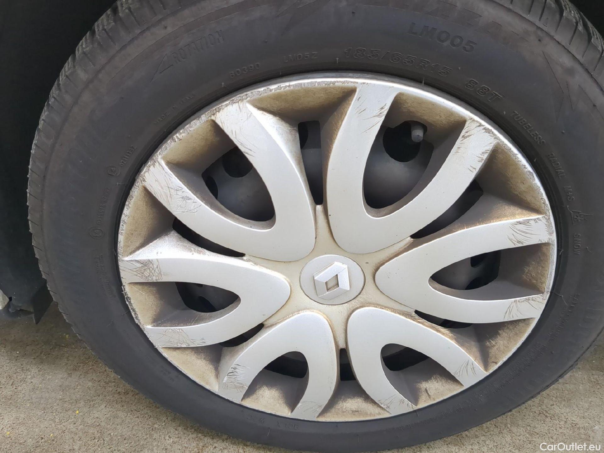  Renault  Clio RENAULT  Société VU 5p Berline Air Medianav dCi 75 - 18 #2