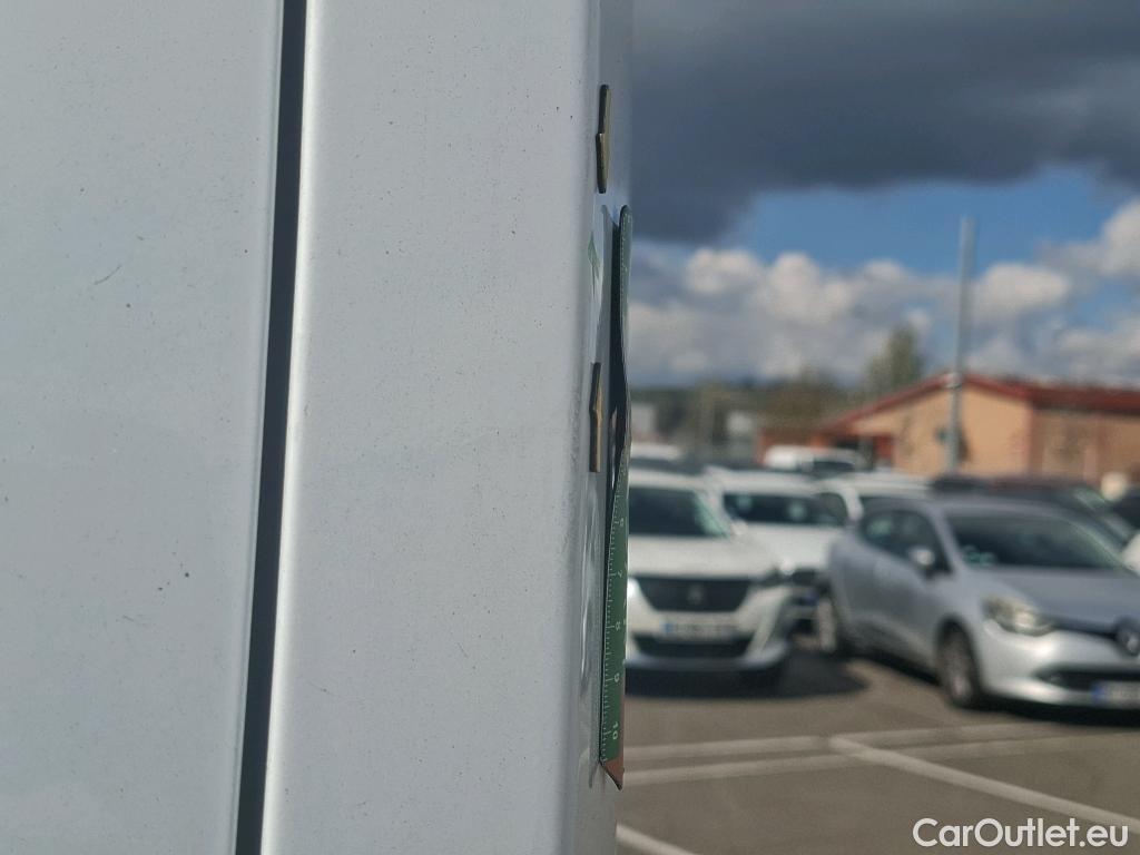  Ford  Transit  Fourgon 310 L3 Trend #64