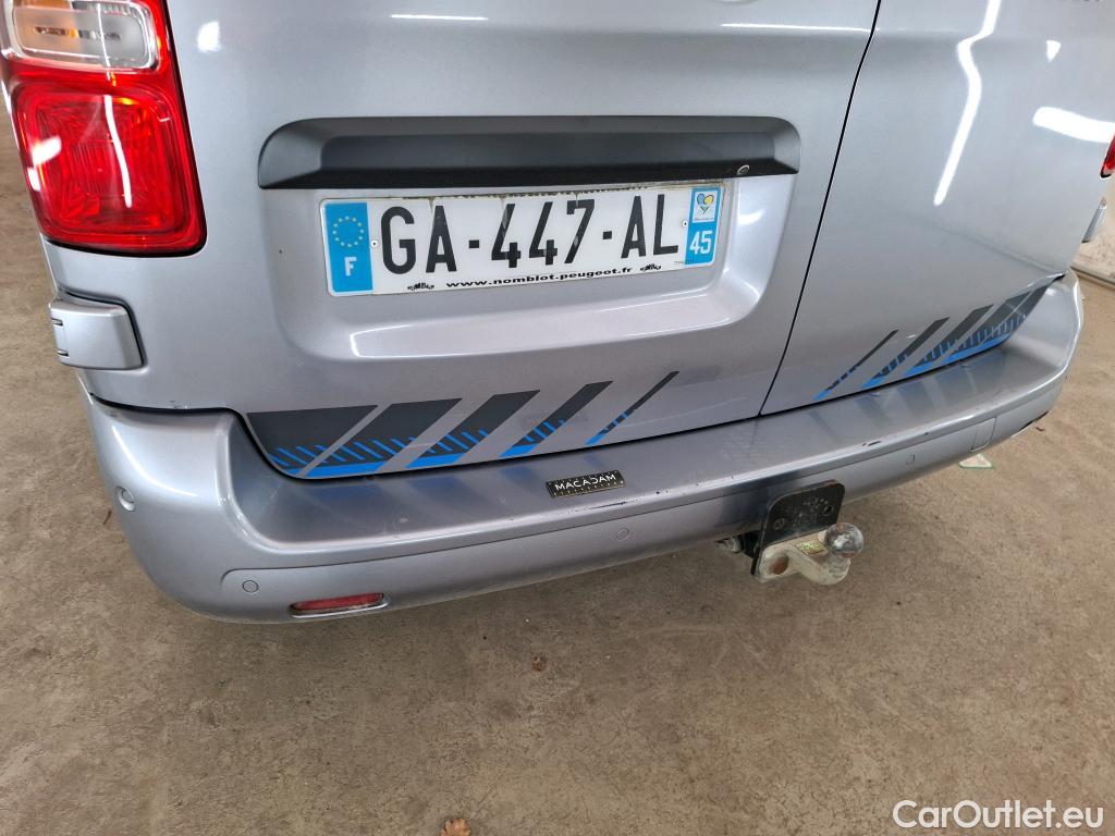  Peugeot  Expert PEUGEOT  / 2016 / 4P / Fourgon tôlé 2.0 BLUEHDI 120 S&S EAT8 STD. Pack Sport(SP) #3