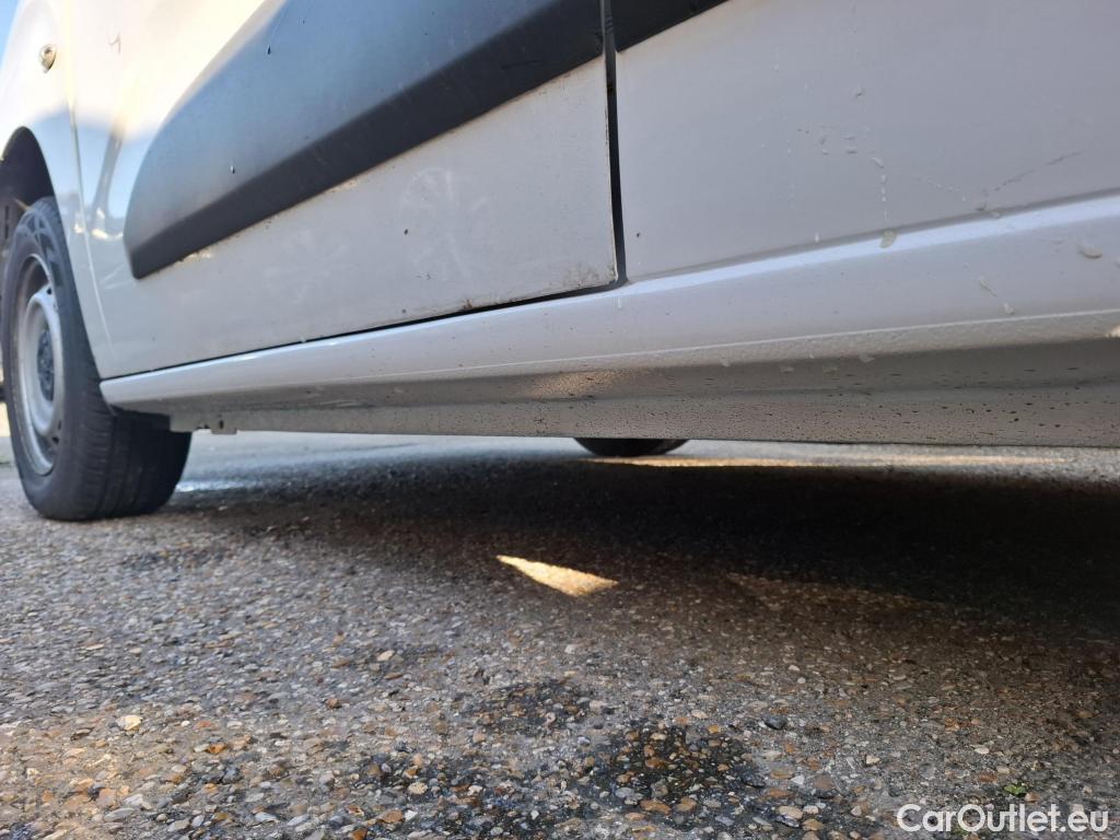  Peugeot  Partner  Premium L1 1.5 HDi 75CV BVM5 E6dT #32