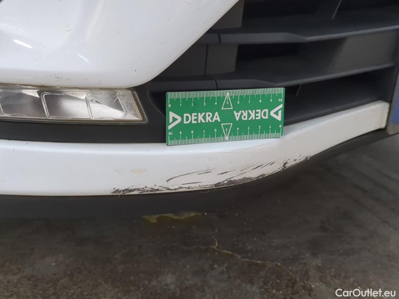  Renault  Clio RENAULT  Société VU 5p Berline Air Medianav dCi 75 - 18 #9