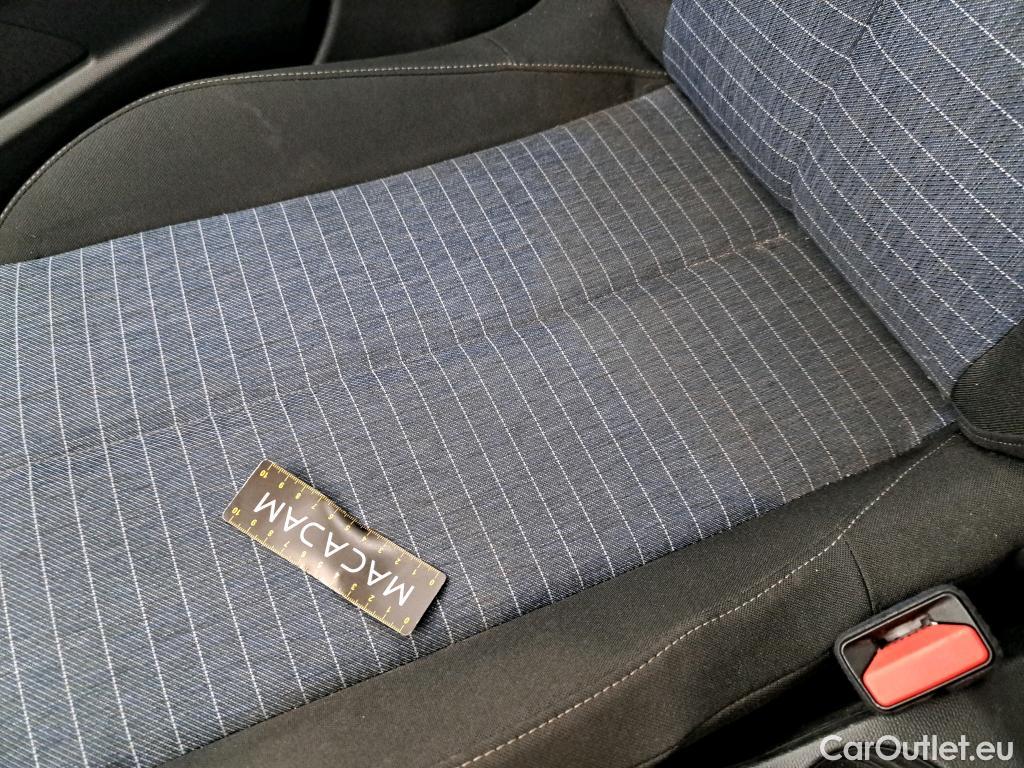  Peugeot  208  Premium 1.5 HDi 100CV BVM6 E6d #6