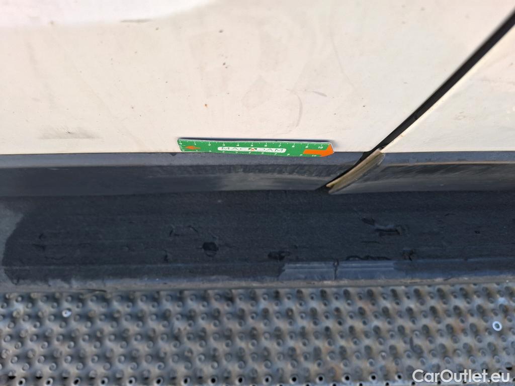  Peugeot  Boxer PEUGEOT  / 2014 / 4P / Fourgon tôlé BlueHDi S&S 140 S&S ASPHALT 333 L2H2 #40