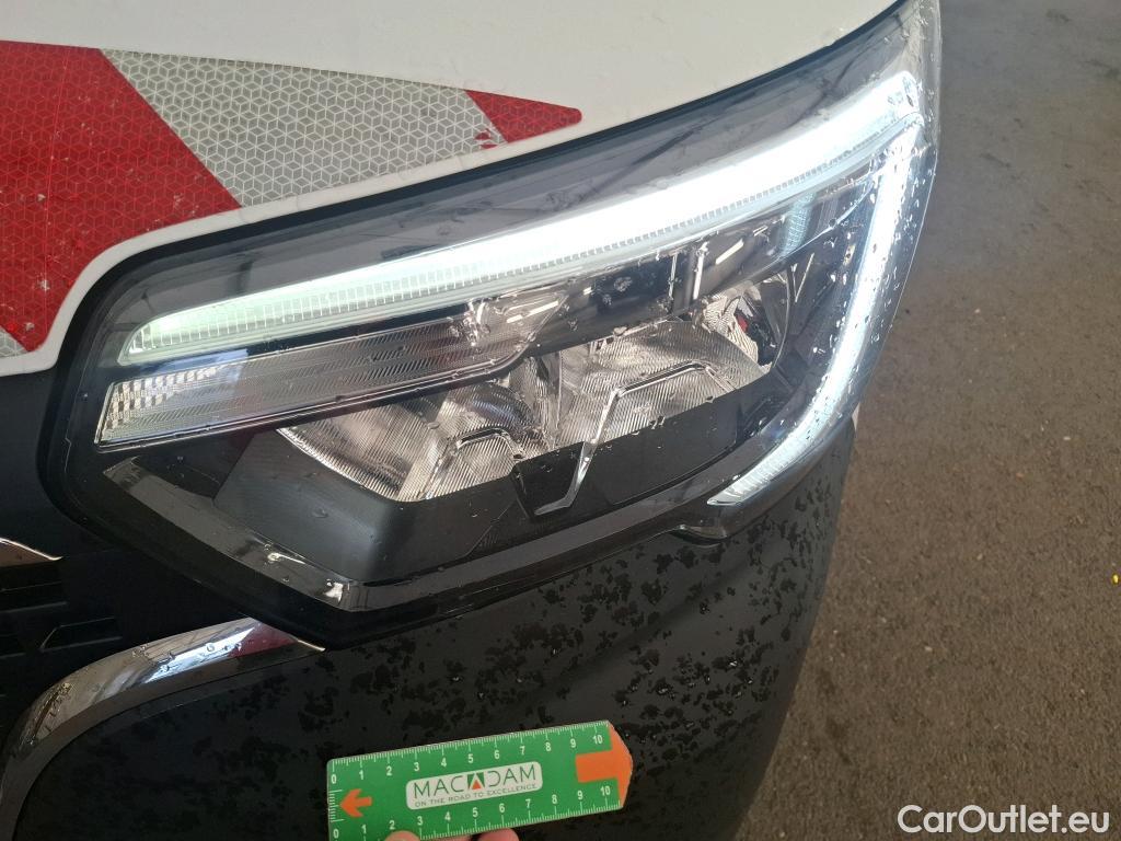  Renault  Master  III Fourgon L2H2 3 3 Grand Confort dCi 135CV BVM6 E6dT #40