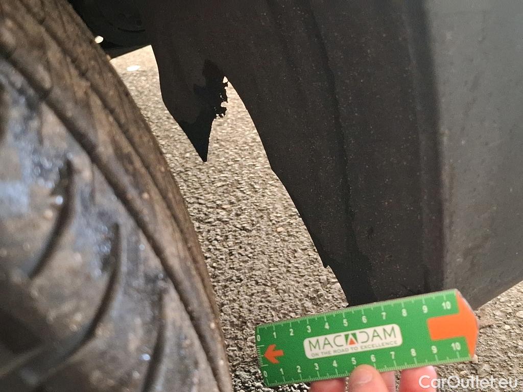  Renault  Master  III Fourgon L2H2 3 3 Grand Confort dCi 135CV BVM6 E6dT #30