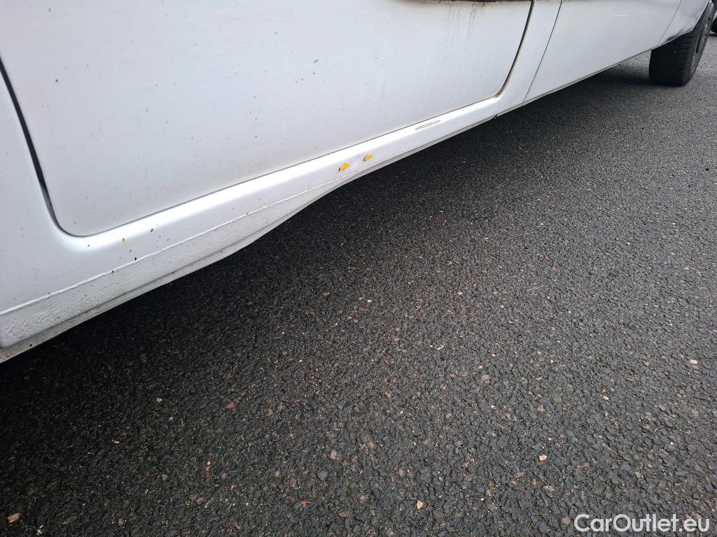  Renault  Master RENAULT  VU 4p Fourgon FG GCf Trac F3500 L3H2 Energy dCi 145 E6 #29