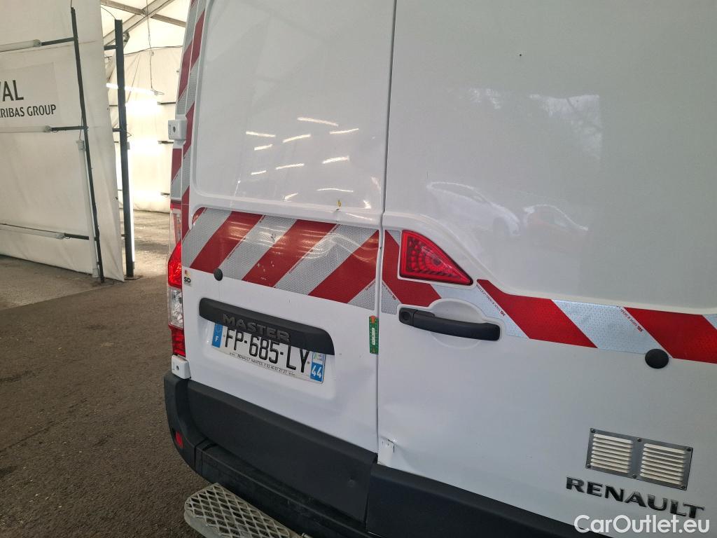  Renault  Master  III Fourgon L2H2 3 3 Grand Confort dCi 135CV BVM6 E6dT #1