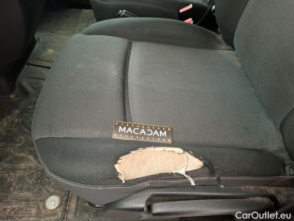  Renault  Master RENAULT  / 2019 / 4P / Fourgon tôlé FG Tr GCF F3500 L2H2 Energy dCi 150 #1