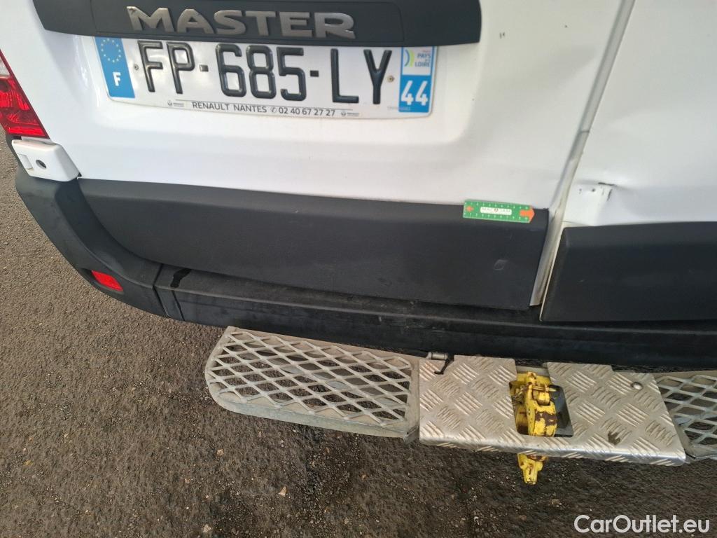 Renault  Master  III Fourgon L2H2 3 3 Grand Confort dCi 135CV BVM6 E6dT #26