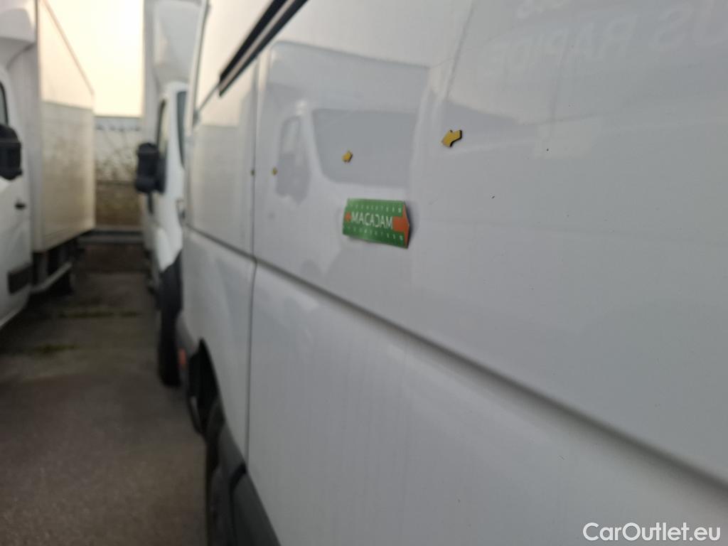  Renault  Master RENAULT  / 2019 / 4P / Fourgon tôlé FG Tr GCF F3500 L3H2 Energy dCi 150 #28