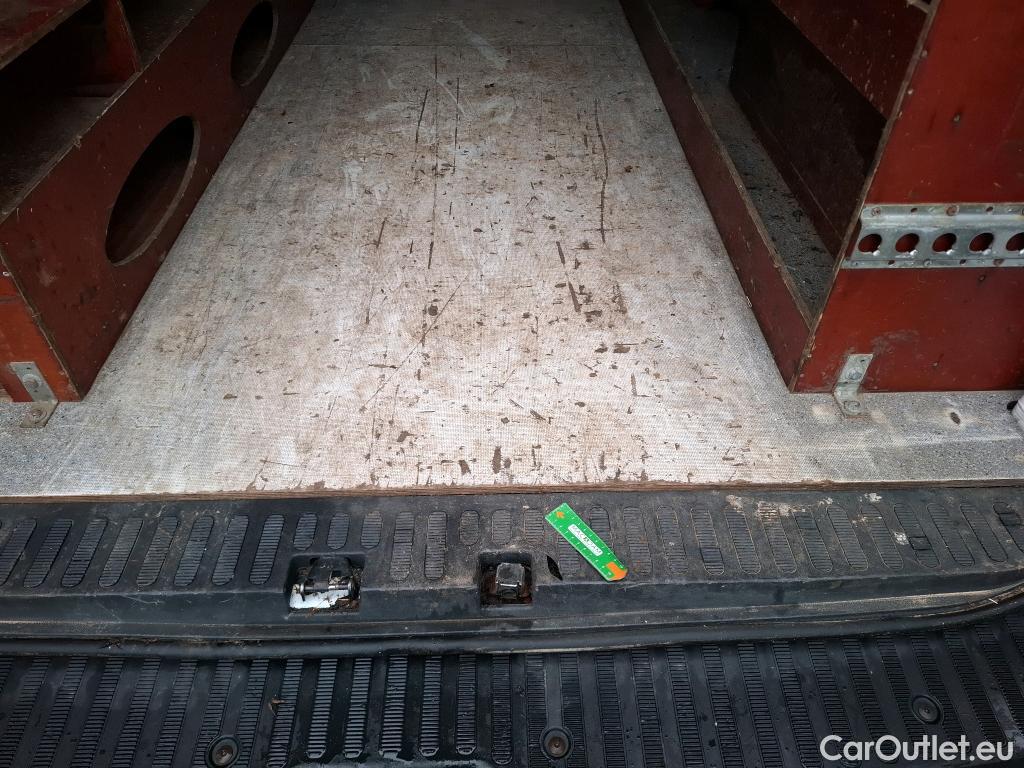  Renault  Master RENAULT  VU 4p Fourgon FG GCf Trac F3500 L3H2 Energy dCi 145 E6 #37