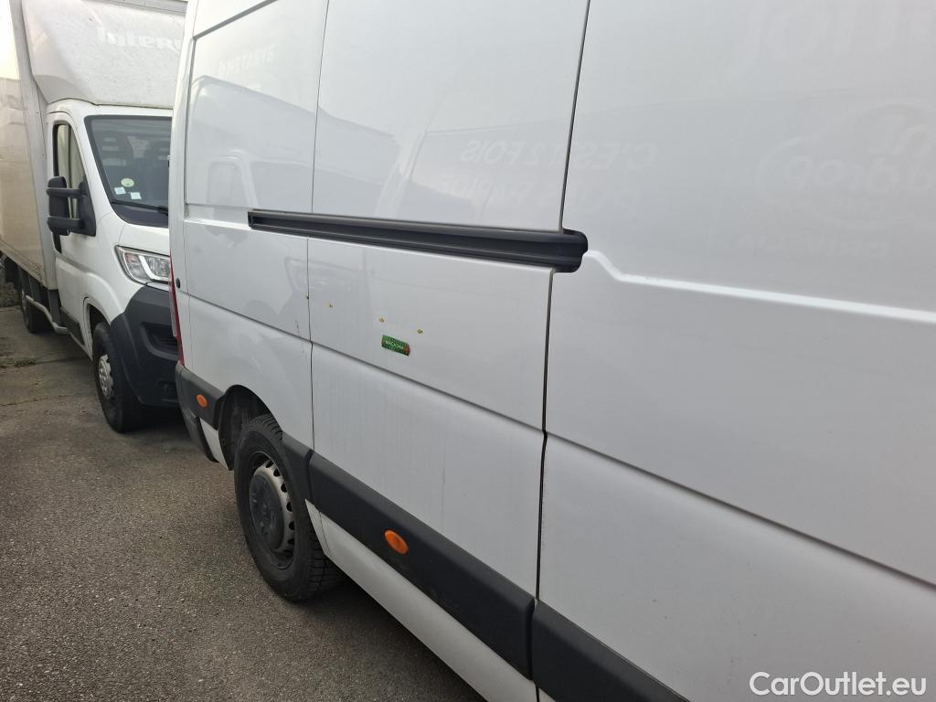  Renault  Master RENAULT  / 2019 / 4P / Fourgon tôlé FG Tr GCF F3500 L3H2 Energy dCi 150 #34