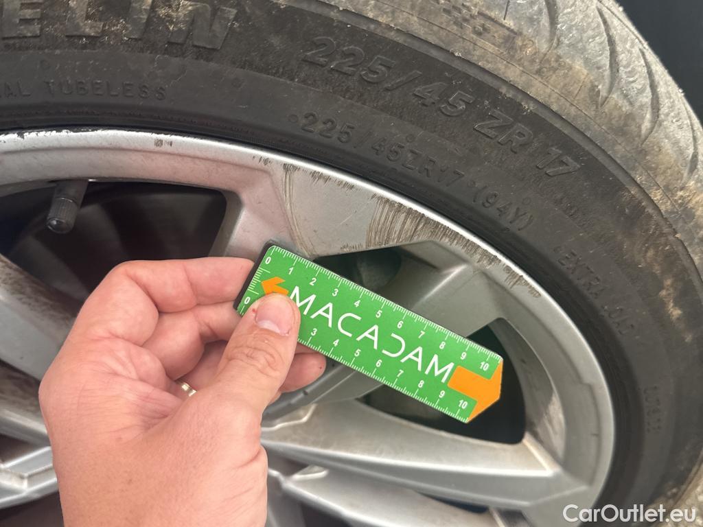  Audi  A3 AUDI  Sportback / 2020 / 5P / Berline 35 TDI 150 S tronic Business Line #13