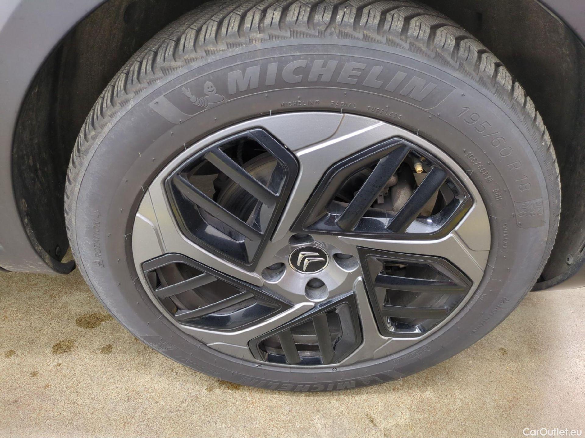  Citroen  C4  Berline Feel Pack 1.5 BlueHDI 130CV BVA8 E6d #5