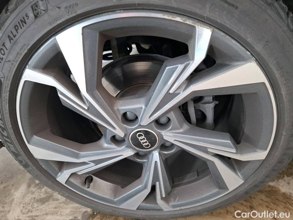  Audi  A3  Berline 35 TDI S Line 2.0 TDI 150CV BVA7 E6d #13