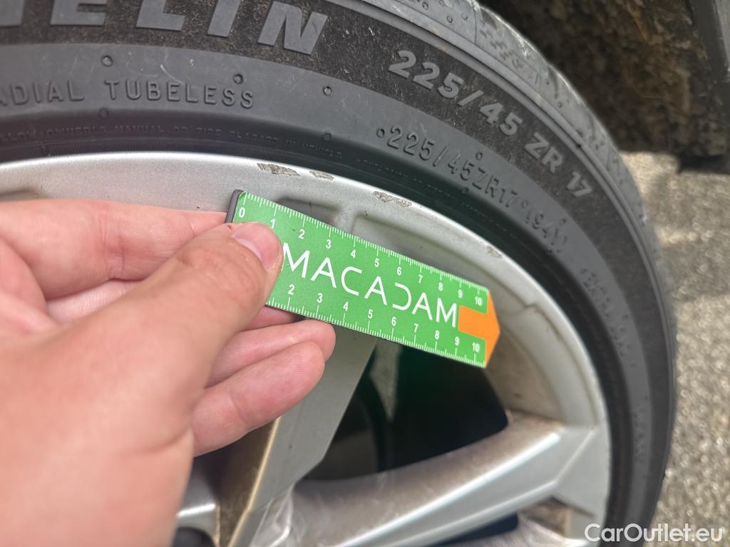  Audi  A3 AUDI  Sportback / 2020 / 5P / Berline 35 TDI 150 S tronic Business Line #23