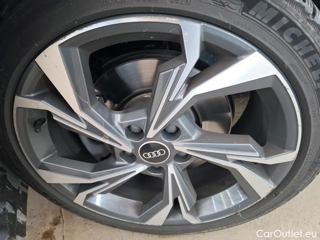  Audi  A3  Berline 35 TDI S Line 2.0 TDI 150CV BVA7 E6d #4